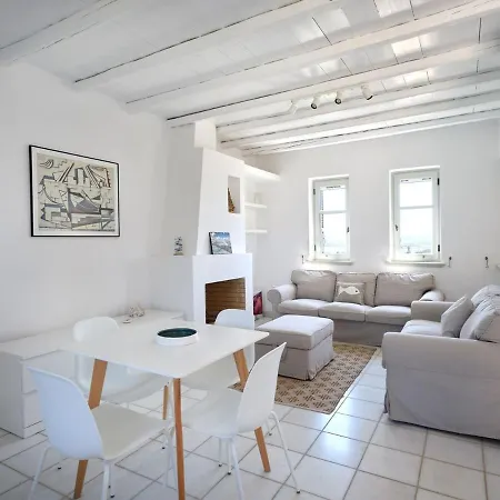 Island Living Villa Isterni (Paros)